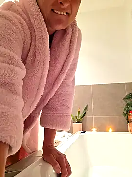 Pussy69Kat online show from September 19, 2025, 11:33 am