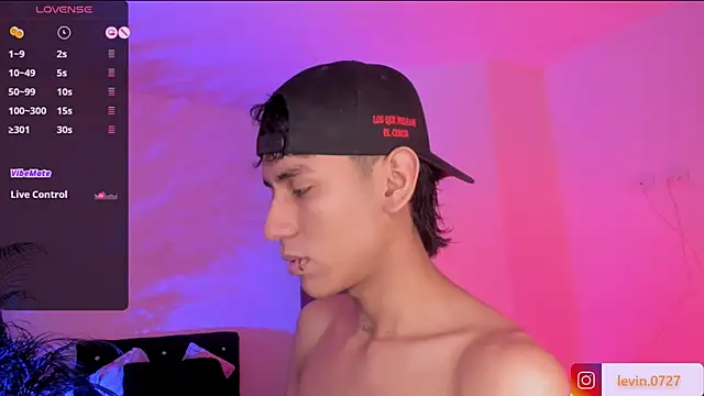 Levin Hikaru online show from October 4, 2025, 5:16 am