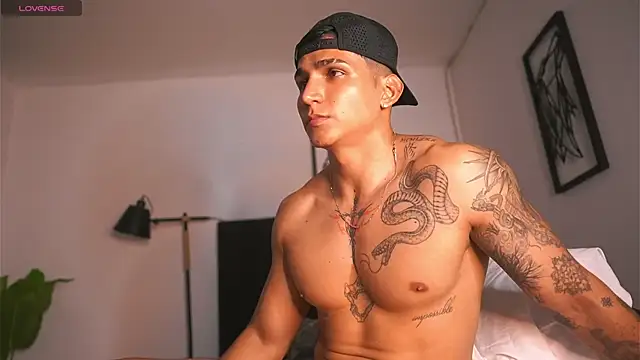 muscle boyhorny online show from January 31, 2025, 9:16 am