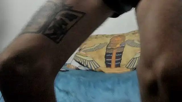 Aaron BigDickxxx online show from October 9, 2025, 9:07 am