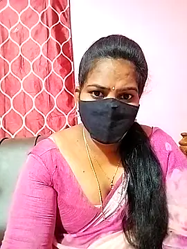 melina214 online show from March 5, 2025, 5:18 pm