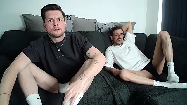 twotwinkhusbandss online show from July 24, 2026, 2:15 pm
