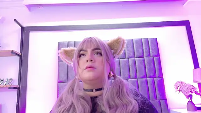 Snapshot of MeryStone chatting on September 18, 2025, 4:14 am MeryStone online show from September 18, 2025, 4:14 am