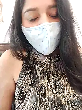 Snapshot of Gloie4u chatting on March 21, 2025, 11:12 am Gloie4u online show from March 21, 2025, 11:12 am