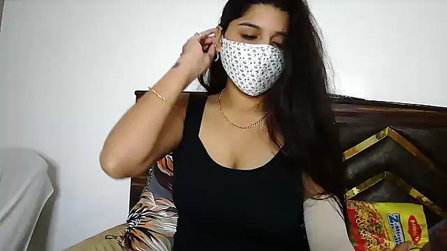 Snapshot of Gloie4u chatting on October 11, 2025, 9:41 am Gloie4u online show from October 11, 2025, 9:41 am