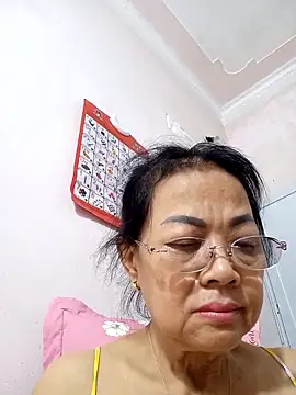 Hotestlove online show from September 11, 2025, 3:12 pm