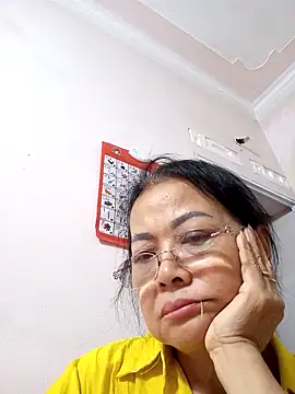 Hotestlove online show from September 30, 2025, 2:27 am