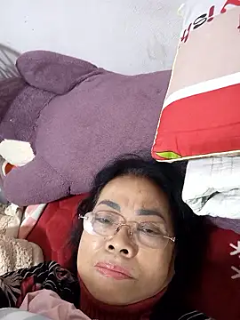 Hotestlove online show from January 9, 2026, 10:11 pm