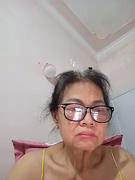 Snapshot of Hotestlove chatting on June 29, 2026, 11:16 pm Hotestlove online show from June 29, 2026, 11:16 pm