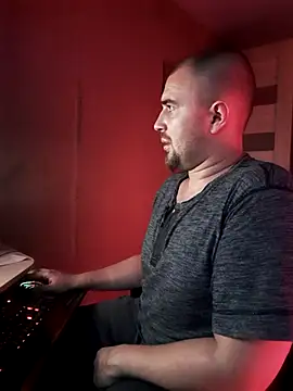 Foxyshaved online show from January 30, 2025, 1:53 pm