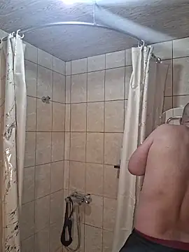 Foxyshaved online show from February 1, 2026, 5:50 am