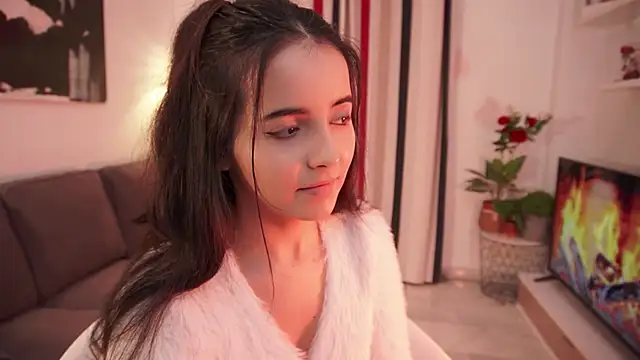 Raychell Black online show from April 19, 2026, 6:10 pm