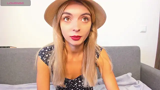  ellen meow  online show from February 8, 2025, 7:37 am