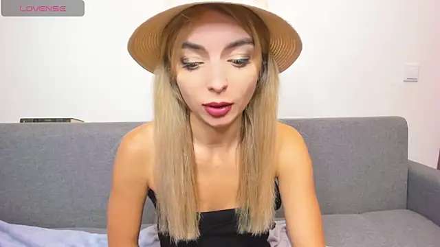  ellen meow  online show from February 9, 2025, 12:06 am