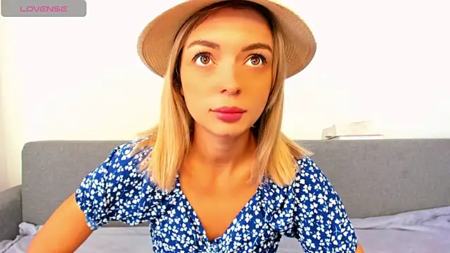  ellen meow  online show from October 11, 2025, 12:15 pm