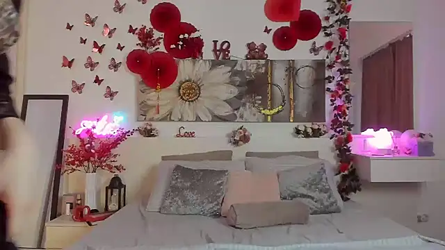 JoyCasidy online show from February 28, 2025, 3:37 pm