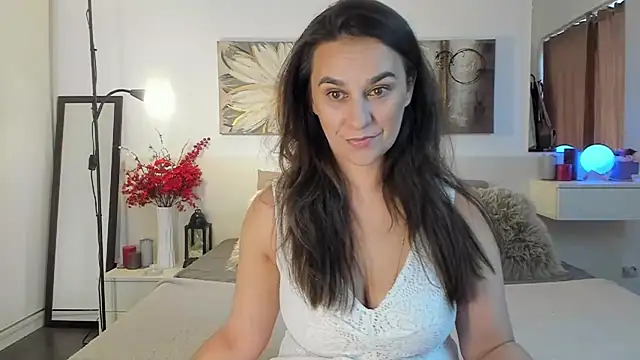 JoyCasidy online show from September 17, 2025, 1:24 pm