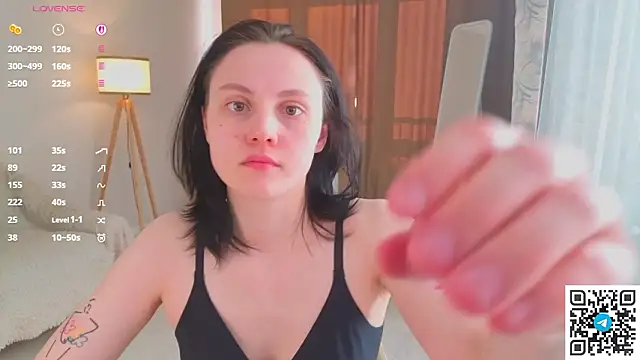 MaryCoopeer online show from March 24, 2026, 5:12 am