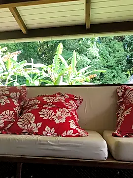 Snapshot of emma4xxx chatting on March 1, 2025, 7:48 pm emma4xxx online show from March 1, 2025, 7:48 pm