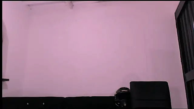 Snapshot of DanielaTsDom chatting on February 25, 2025, 6:47 am DanielaTsDom online show from February 25, 2025, 6:47 am