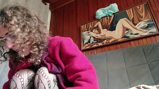 Prxscillia Tx online show from January 6, 2025, 1:52 pm