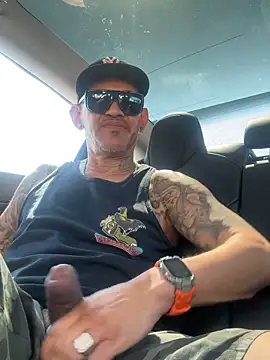 RoodoggXL online show from March 24, 2026, 6:46 pm