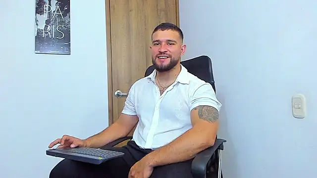 AndrewDiaz online show from September 25, 2025, 5:44 am