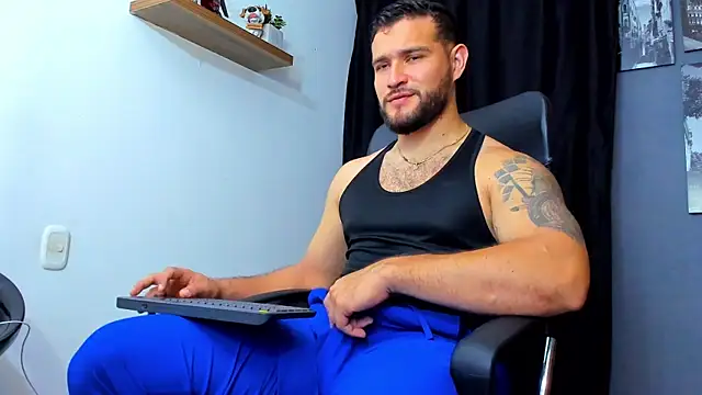 AndrewDiaz online show from December 22, 2025, 8:00 am