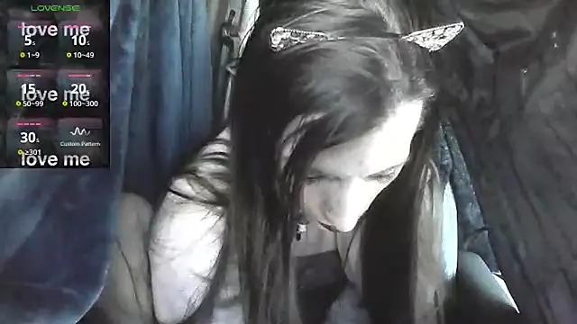 SmokeShow686 online show from December 10, 2024, 7:00 pm