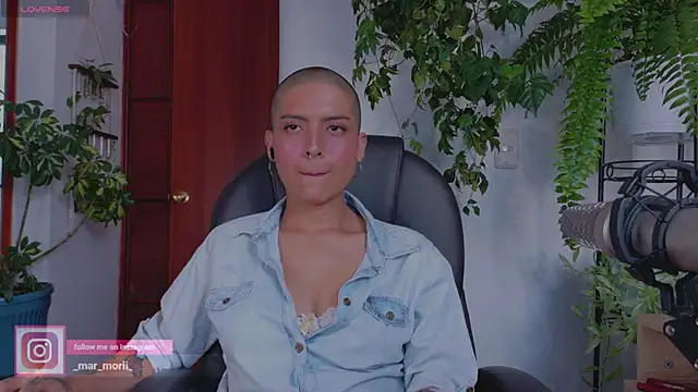 Yeriawaddell  online show from March 1, 2026, 10:23 pm