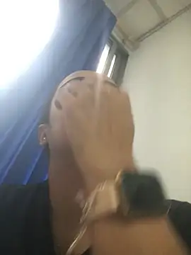 JuanaSimons online show from February 7, 2026, 9:51 pm