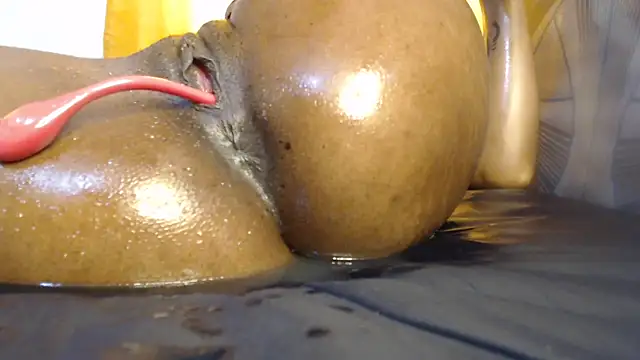 Candiey001 online show from January 27, 2025, 3:58 am