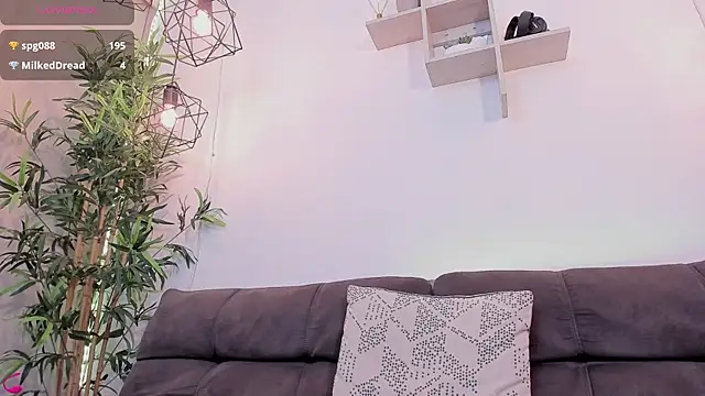 SebastianVilla  online show from March 6, 2025, 1:37 am