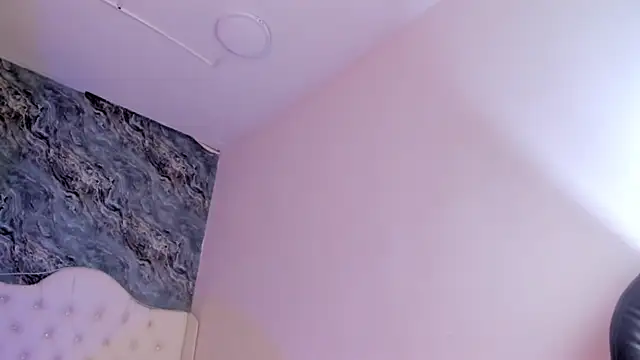 CAMILLEN PETTID online show from January 15, 2025, 1:34 am