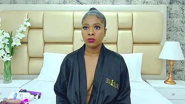 AlisonTravis online show from December 22, 2024, 3:44 am