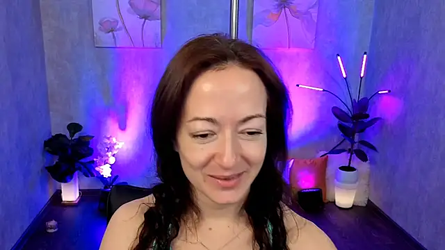 kimberlyray777 online show from January 13, 2025, 7:00 am