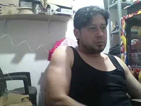 Snapshot of simpatico1000 chatting on January 31, 2025, 1:43 am simpatico1000 online show from January 31, 2025, 1:43 am