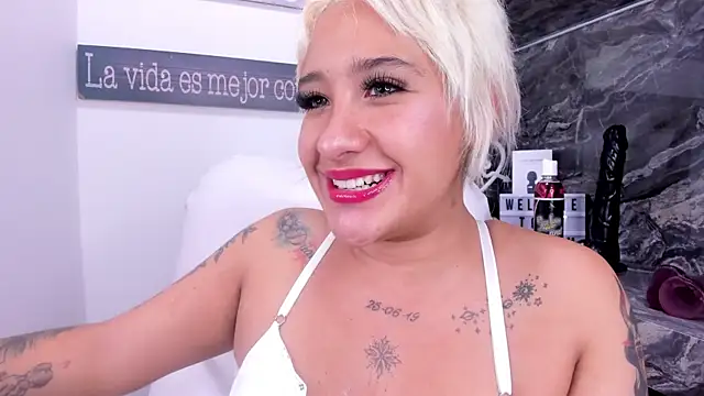 miss danika online show from January 28, 2025, 8:15 pm