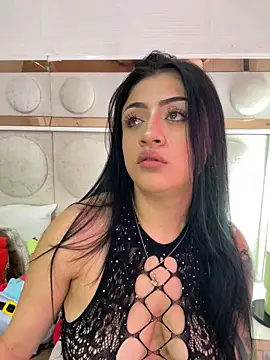 lucianaroy online show from March 22, 2025, 2:37 am