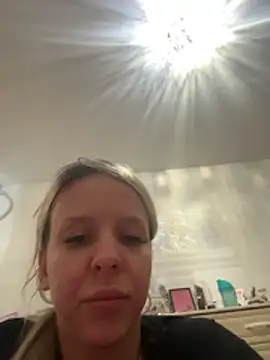 LikaCat online show from January 16, 2026, 3:21 am