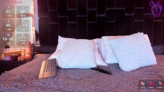 NikkySmiith online show from January 24, 2025, 10:19 pm