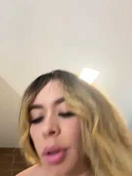 Alison Diaz17 online show from December 19, 2024, 3:29 am