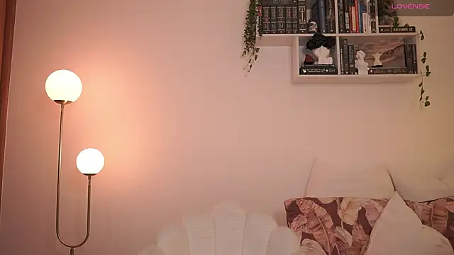 EmilyxRose - online show from February 9, 2025, 9:49 pm