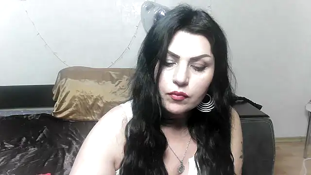 kataleya94 online show from January 3, 2025, 11:01 pm