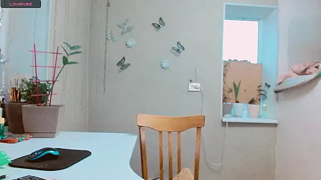 RosaJil online show from February 4, 2025, 2:53 pm