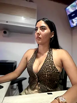 MarianaBenz online show from September 20, 2025, 9:38 pm