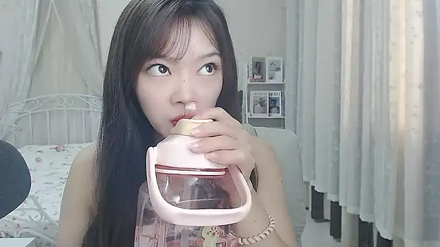 Jenny-Z online show from September 24, 2025, 1:53 am