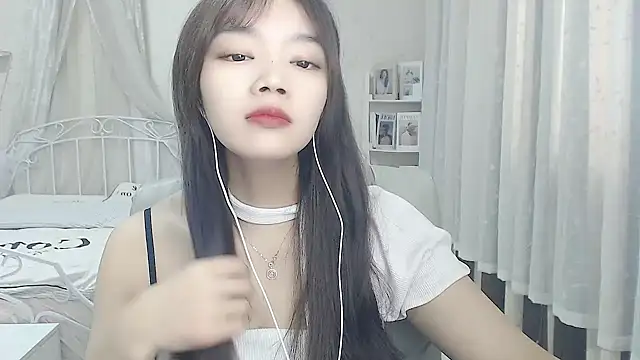 Jenny-Z online show from December 2, 2025, 2:17 am