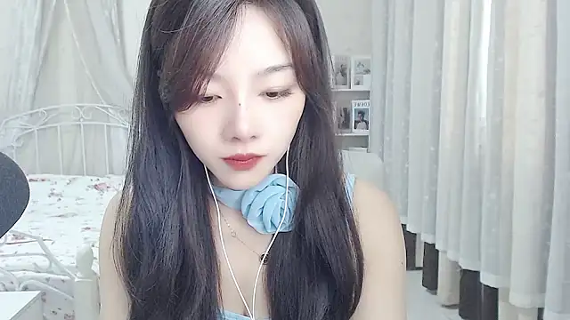 Snapshot of Jenny-Z chatting on June 8, 2026, 1:50 am Jenny-Z online show from June 8, 2026, 1:50 am