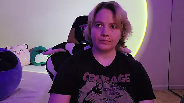 InternetFairy XO online show from December 17, 2024, 7:48 pm